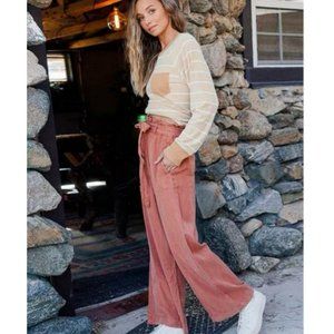 33719 Belted Wide Leg Pants